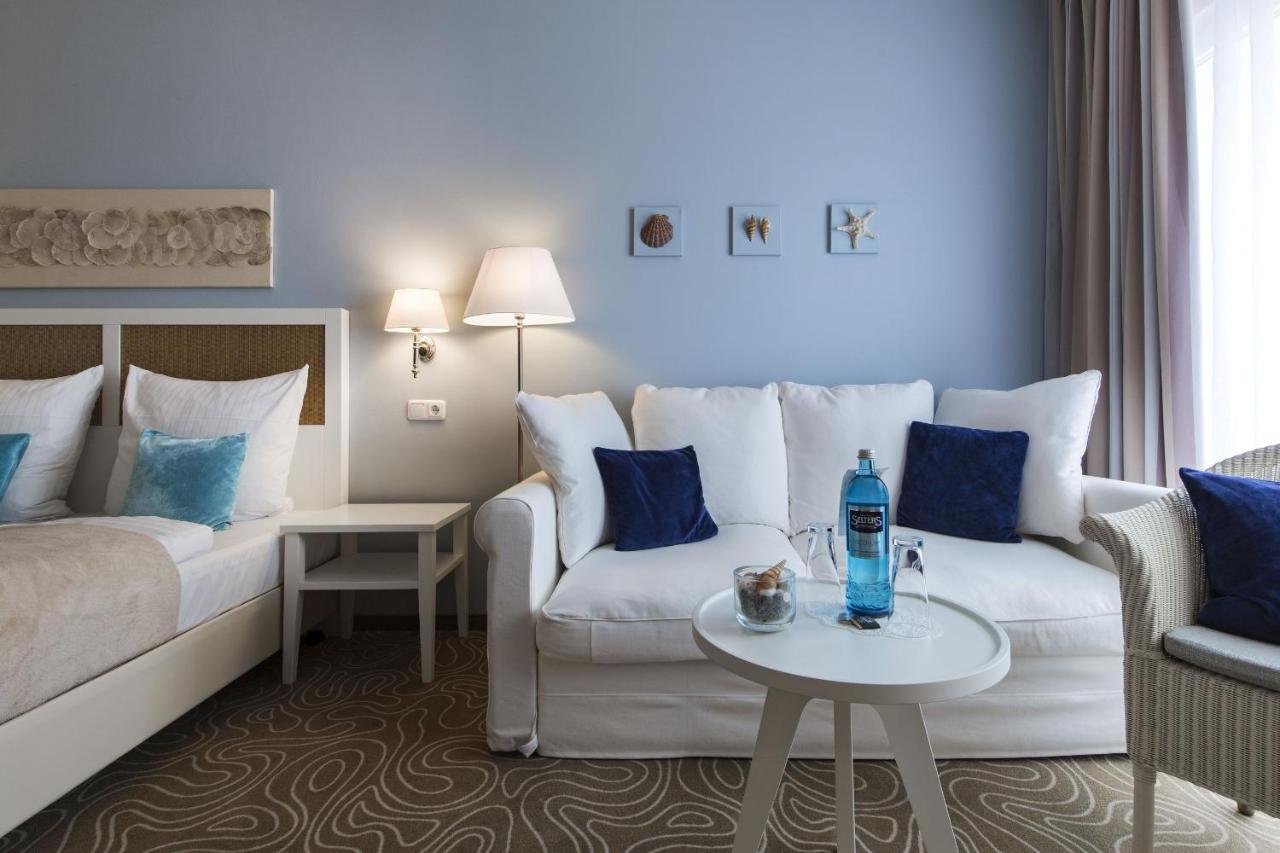 Mein Strandhaus - Hotel, Restaurant & Schwimmbad Timmendorfer Strand Eksteriør billede